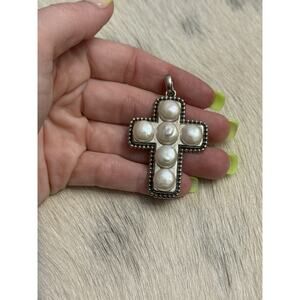 Honora Signed H Sterling Silver Freshwater Pearl Button Cross Crucifix Pendant